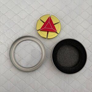 Red and Gold Iron Man Metal Fidget Spinner comes with a carrying case.